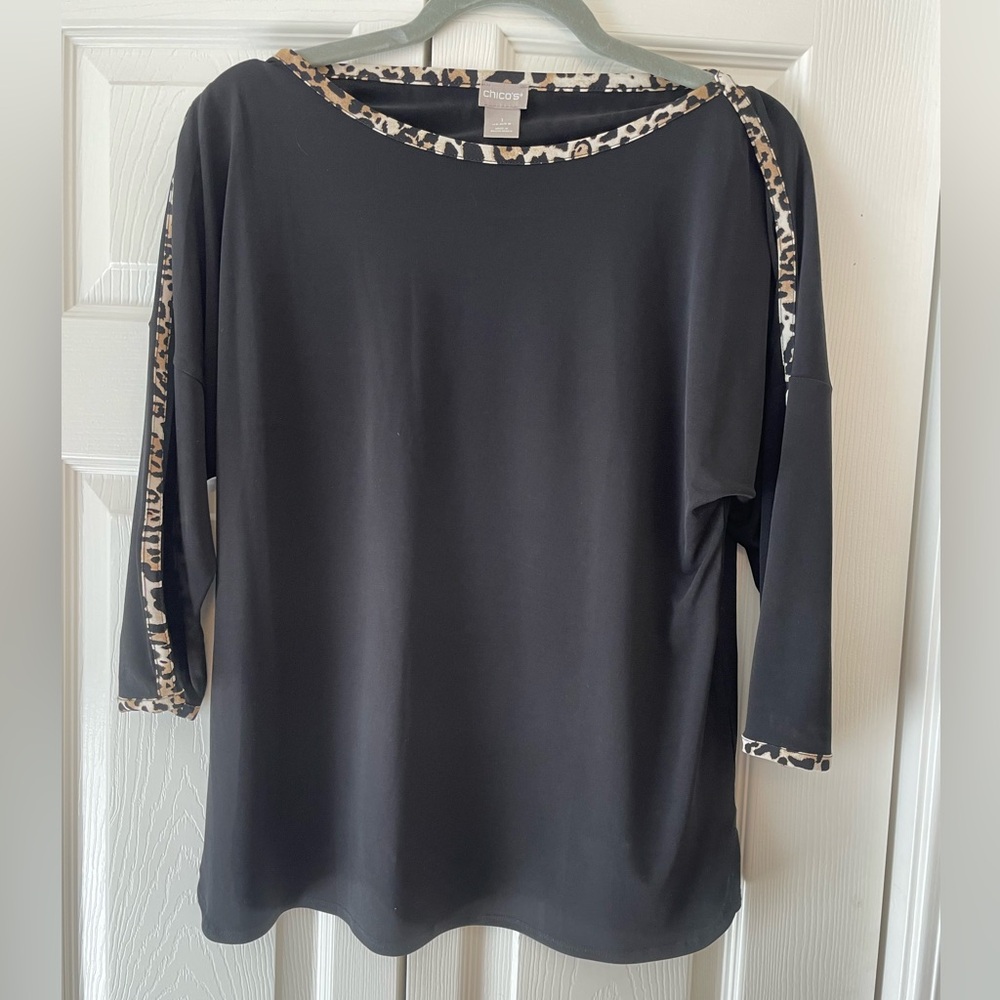 Silky Blouse with Cheetah Print Accents (Anti-wrinkle material)
